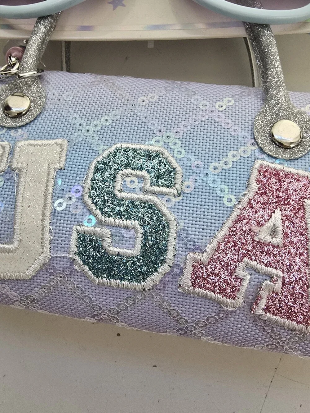 NWT Kids Sunglasses And Carrying Case Sequin Shimmer USA Logo